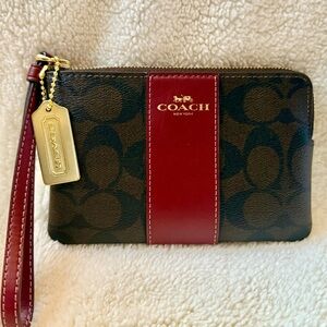Coach Zipper Wristlet with Gold tag
